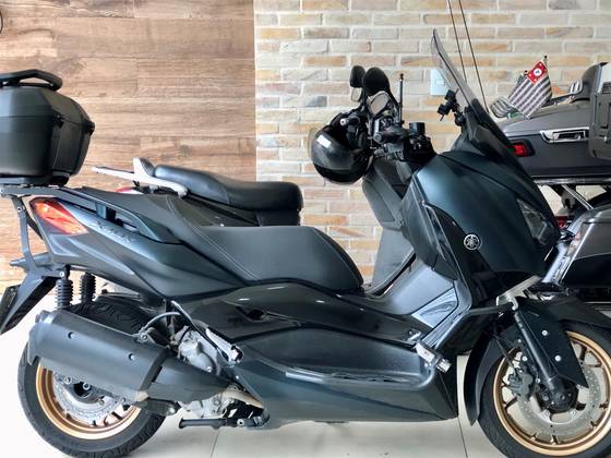 YAMAHA XMAX ABS 